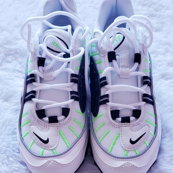 New Womens Nike Air Max 98 - Picture 2 of 7